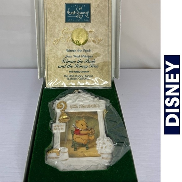 Walt Disney‎ Classic Collection Winnie the Pooh 1996 Vintage Collectors Society - Picture 1 of 7